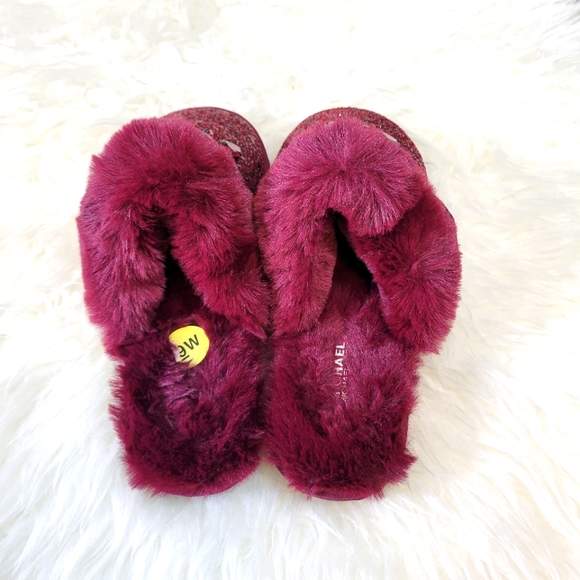 NEW Michael Kors "Taj" Jeweled Glitter Faux Fur Mule Slippers Lounge Burgundy 9 - Picture 8 of 9